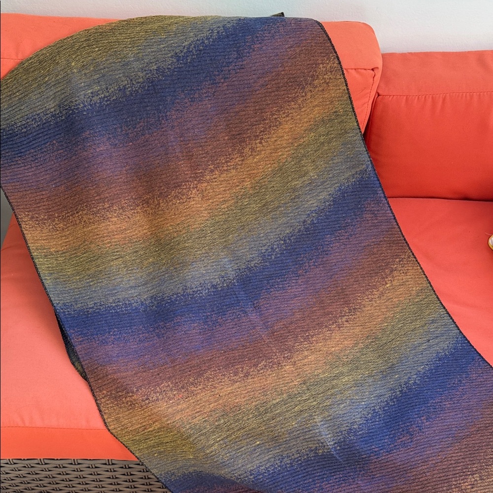 Multicolor Gradient Throw/Scarf - image 1